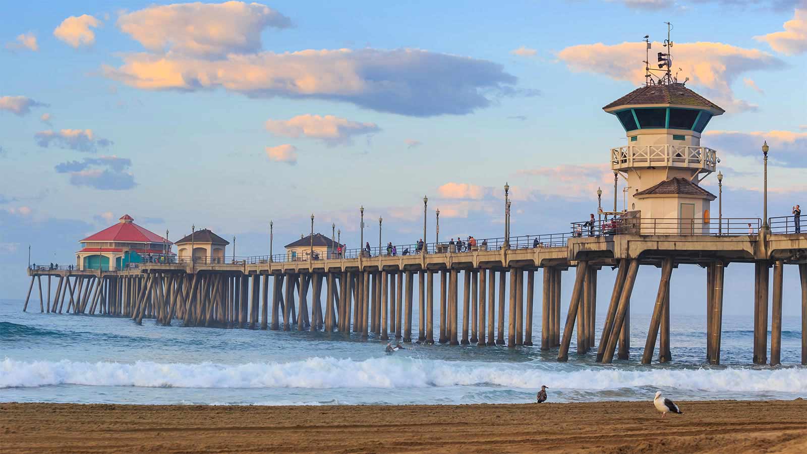 Dawn at Huntington beach, CA